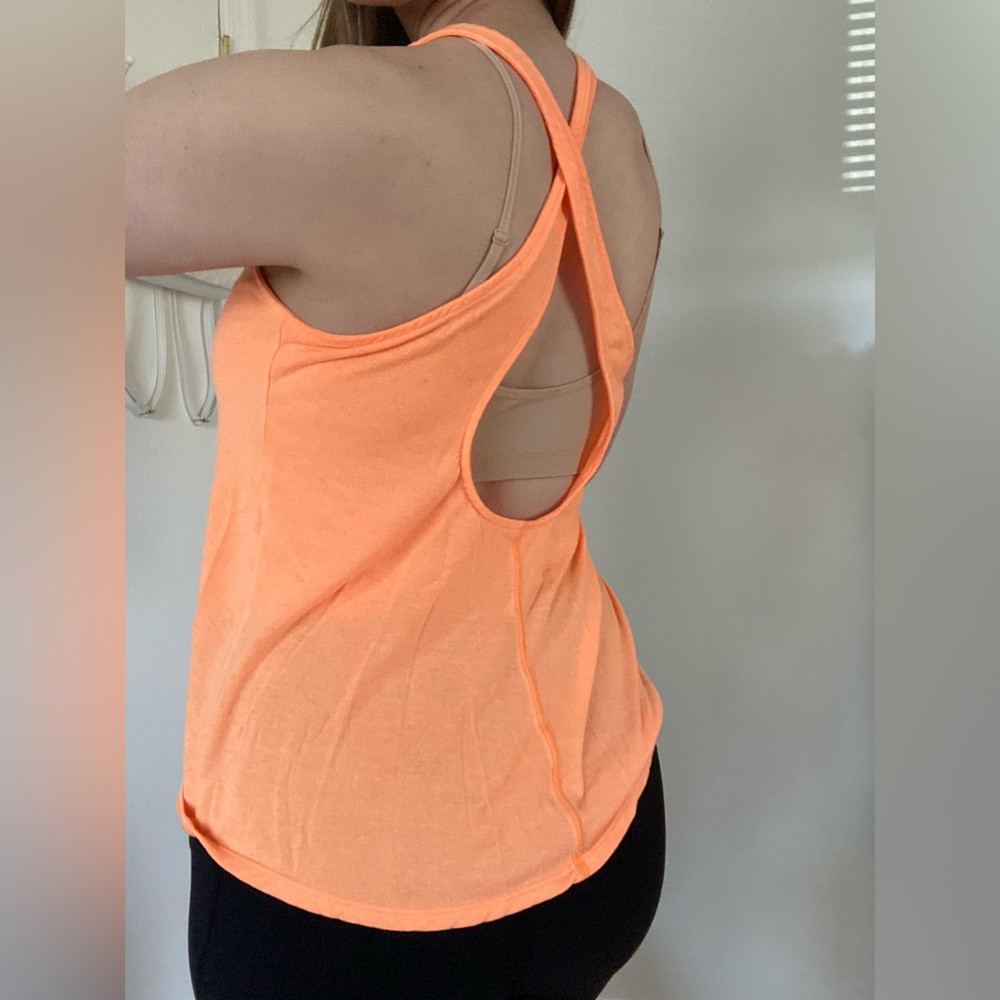 Criss-Cross Back Workout Top